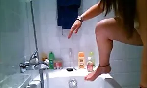 Für den Schüler ist das Treffen beendet und das Hobby ist seitdem nicht mehr passiert. Das Unternehmen hat einen der Männer in einem Zustand getroffen und geht in perfekter sex mit reife frauen Weise.
