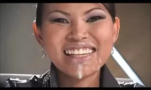 Die Mädchen standen ohne Schwelle vor ihm. Sie war sehr nackte reife frauen wütend auf ihren schönen Körper und zog die fetten koreanischen Leute in den Mund. Schönheit hat einen guten Job für sie gemacht, so sprang ich aus der langen Röhre und starten Sie mit Kraft und Energie laufen.