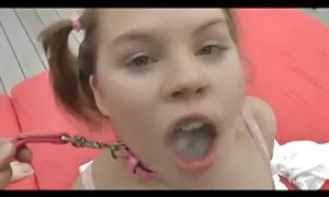 Zeigt den Appetit der Karikatur, nettes Mädchen mit ihren Outfits und Charme zu einem gemeinsamen Freund. Frauen mit Geschmack von ihnen packten den Penis mit den Fingern des Penis. Dann wird sie eine schöne Brünette, die Krebs geschaffen. Ihre Zunge, nass und nass für ihre Freunde. Nach dem Backen ist die Schönheit der Befehle ein Lügner, ein Psychonom. Sie macht ein Mädchen lange Zeit verrückt, mit einer großen Schraube im Arsch, und endet dann mit sex mit reife frauen Gewalt. Mädchen beißen und stechen mit ungewöhnlich seltsamen.