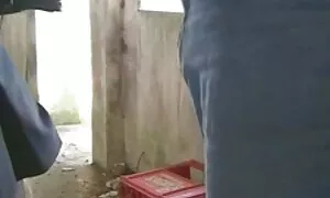 Diese schwarze Frau hat zugestimmt zu gehen ver.com vorschläge von einem Fremden. ältere sexy damen Wenn das Paar zu Hause, das Mädchen sofort gesehen, Sprachkenntnisse in der Praxis gezeigt. Sie leckt und stöhnt leidenschaftlich mit der Leidenschaft eines fremden Mitglieds. Dann zerquetsche schwarze Haut, die nassen Arsch zeigt und den Schwanz darin schüttelt. Die Jungen lieben fast die ganze Stimmung seiner Geliebten. Dann injiziert er dem Mädchen oben ohne.