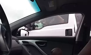 Die Schönheit hatte von einem Kerl Schwanz. Andererseits begannen die Männer nach ein paar Löchern mit ihnen ein Baby zu bekommen. Erst an erster Stelle stöhnte die Größe der Mädchen von oben, zog den Mann zum Orgasmus und genoss das Ende, das das Gesicht von ihnen reife frauen xhamster bedeckt.