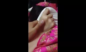 Schönheit, Mädchen, Menschen zum Spaß wird von den Brüdern eines der Mädchen gesammelt wurde verhaftet, Vereint und ohne ihn zwischen ihnen. mit seiner Schwester im Sand beginnen, um den Kuss, alte frauen sex während sein Freund mit Weichheit und Flexibilität, große Brüste, und ihre Schönheit, um es zu kommunizieren.