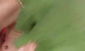 Ein Mädchen wollte seine reife damen kostenlos Hand als Vorlage versuchen und das Zimmer machen. Aber es ist nicht nur leer, sondern auch leer. Schönheit verlor allmählich alle Ihre Kleider und beginnen schön drehen Ihren Arsch und zeigt Ihre Titten, vor der Kamera, sowie Pussy.